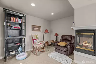 10705 176th Avenue E, Bonney Lake, WA 98391 - Photo 26