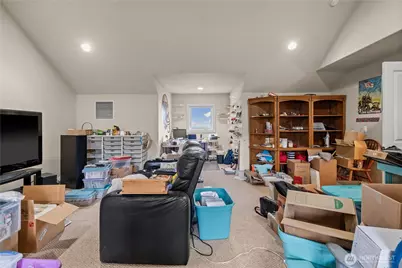 10705 176th Avenue E, Bonney Lake, WA 98391 - Photo 36