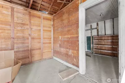 1676 Collins Road, Buckley, WA 98321 - Photo 16