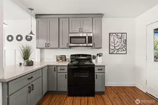 703 E 54th St, Tacoma, WA 98404 - Photo 16