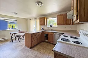 1829 E Morton St, Tacoma, WA 98404 - Photo 8