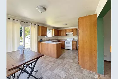 1829 E Morton Street, Tacoma, WA 98404 - Photo 6