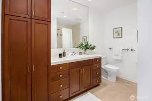 11004 NE 11th St, Bellevue, WA 98004 - Photo 20