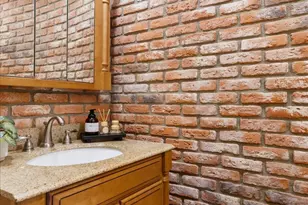 17312 Gravenstein Rd, Bothell, WA 98012 - Photo 36