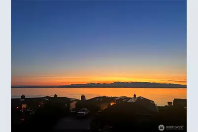 6625 136th Place SW, Edmonds, WA 98026 - Photo 2