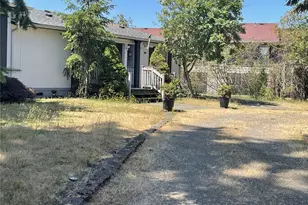 1720 - 1724 S 96th St, Tacoma, WA 98444 - Photo 2