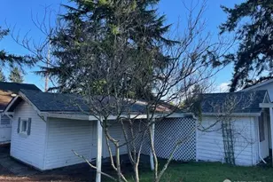 1720 - 1724 S 96th St, Tacoma, WA 98444 - Photo 8