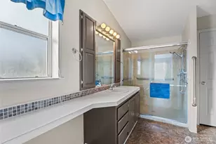 318 Peacock Ln, Kelso, WA 98626 - Photo 32