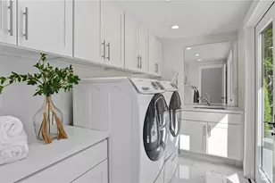 4527 W Raye St, Seattle, WA 98199 - Photo 26