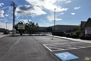 1881 S Burlington Blvd, Burlington, WA 98233 - Photo 2