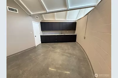 1881 S Burlington Boulevard, Burlington, WA 98233 - Photo 10