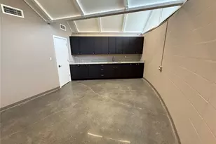 1881 S Burlington Blvd, Burlington, WA 98233 - Photo 10