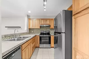 1321 S Puget Dr, Renton, WA 98055 - Photo 12