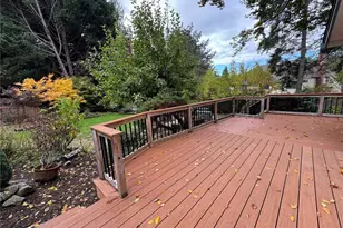 8505 NE 27th Pl, Clyde Hill, WA 98004 - Photo 36