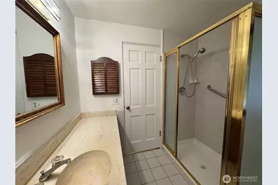 8505 NE 27th Place, Clyde Hill, WA 98004 - Photo 20