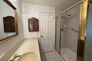 8505 NE 27th Pl, Clyde Hill, WA 98004 - Photo 20