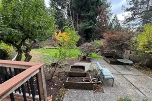 8505 NE 27th Pl, Clyde Hill, WA 98004 - Photo 38