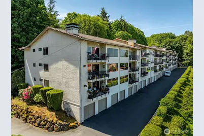 28313 Redondo Way S #102, Des Moines, WA 98198 - Photo 2