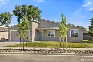 523 Dorsing St, Moses Lake, WA 98837 - Photo 2