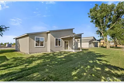 523 Dorsing Street, Moses Lake, WA 98837 - Photo 4