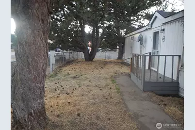 775 Preston Avenue, Waitsburg, WA 99361 - Photo 4