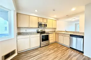 1610 Park Ave, Bremerton, WA 98337 - Photo 14