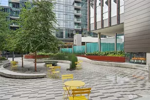 838 Ave Sq NE, Bellevue, WA 98004 - Photo 22