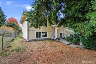 5705 38th Ct SE, Lacey, WA 98503 - Photo 4