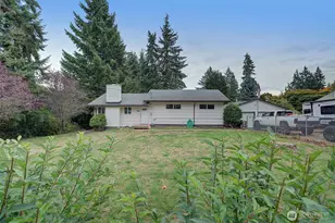 35814 11th Ave SW, Federal Way, WA 98023 - Photo 2