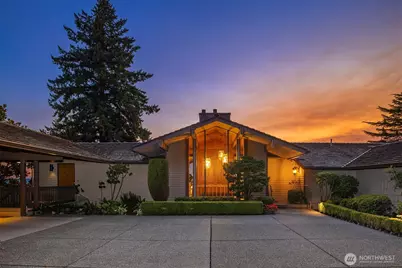 9501 NE 13th Street, Clyde Hill, WA 98004 - Photo 4