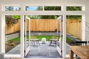 3003 NE 88th St, Seattle, WA 98115 - Photo 8