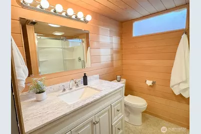 126 W 6th Street, Port Angeles, WA 98362 - Photo 22