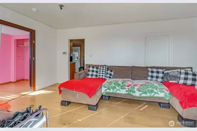 3321 25th Avenue S, Seattle, WA 98144 - Photo 8