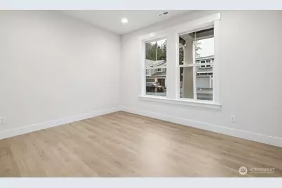 18011 SE 250th Place #2, Covington, WA 98042 - Photo 6