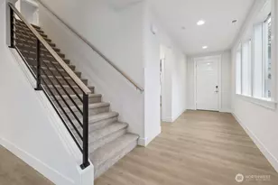 18011 SE 250th Pl, Covington, WA 98042 - Photo 8