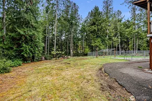 6550 NW Mathwig Ln, Silverdale, WA 98383 - Photo 32