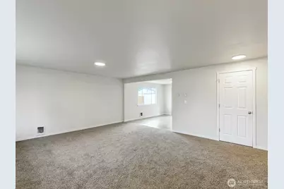 1316 7th Avenue SE, Puyallup, WA 98372 - Photo 10