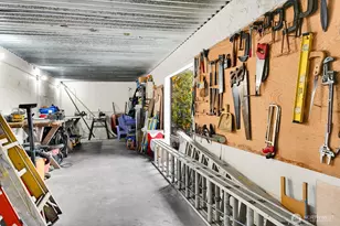 3640 26th Pl W, Seattle, WA 98199 - Photo 32