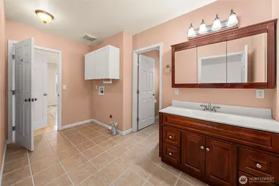 1509 Rainer Street, Sumner, WA 98390 - Photo 12