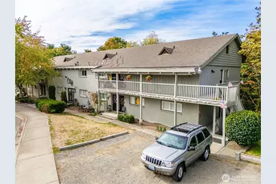 21833 7th Avenue S, Des Moines, WA 98198 - Photo 2