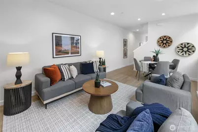 318 E Bellevue Avenue E, Seattle, WA 98102 - Photo 10