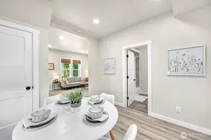 1027 21st St, Bellingham, WA 98225 - Photo 10