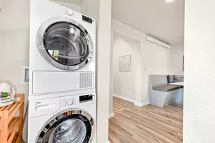 1027 21st St, Bellingham, WA 98225 - Photo 14