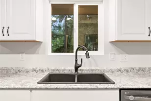 6215 189th Ave Ct E, Lake Tapps, WA 98391 - Photo 14