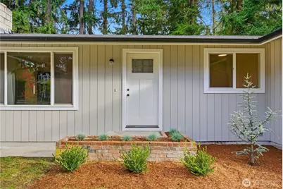 6215 189th Avenue Ct E, Lake Tapps, WA 98391 - Photo 4