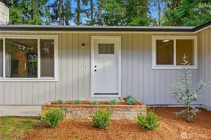 6215 189th Ave Ct E, Lake Tapps, WA 98391 - Photo 4