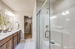 304 NE Shadowhawk Ln, Bremerton, WA 98311 - Photo 36