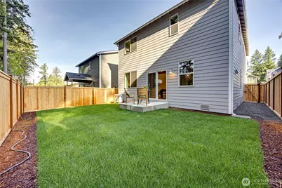 304 NE Shadowhawk Lane, Bremerton, WA 98311 - Photo 16