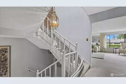 10743 Glen Acres Drive S #10743, Seattle, WA 98168 - Photo 4