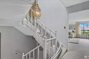 10743 Glen Acres Dr S, Seattle, WA 98168 - Photo 4